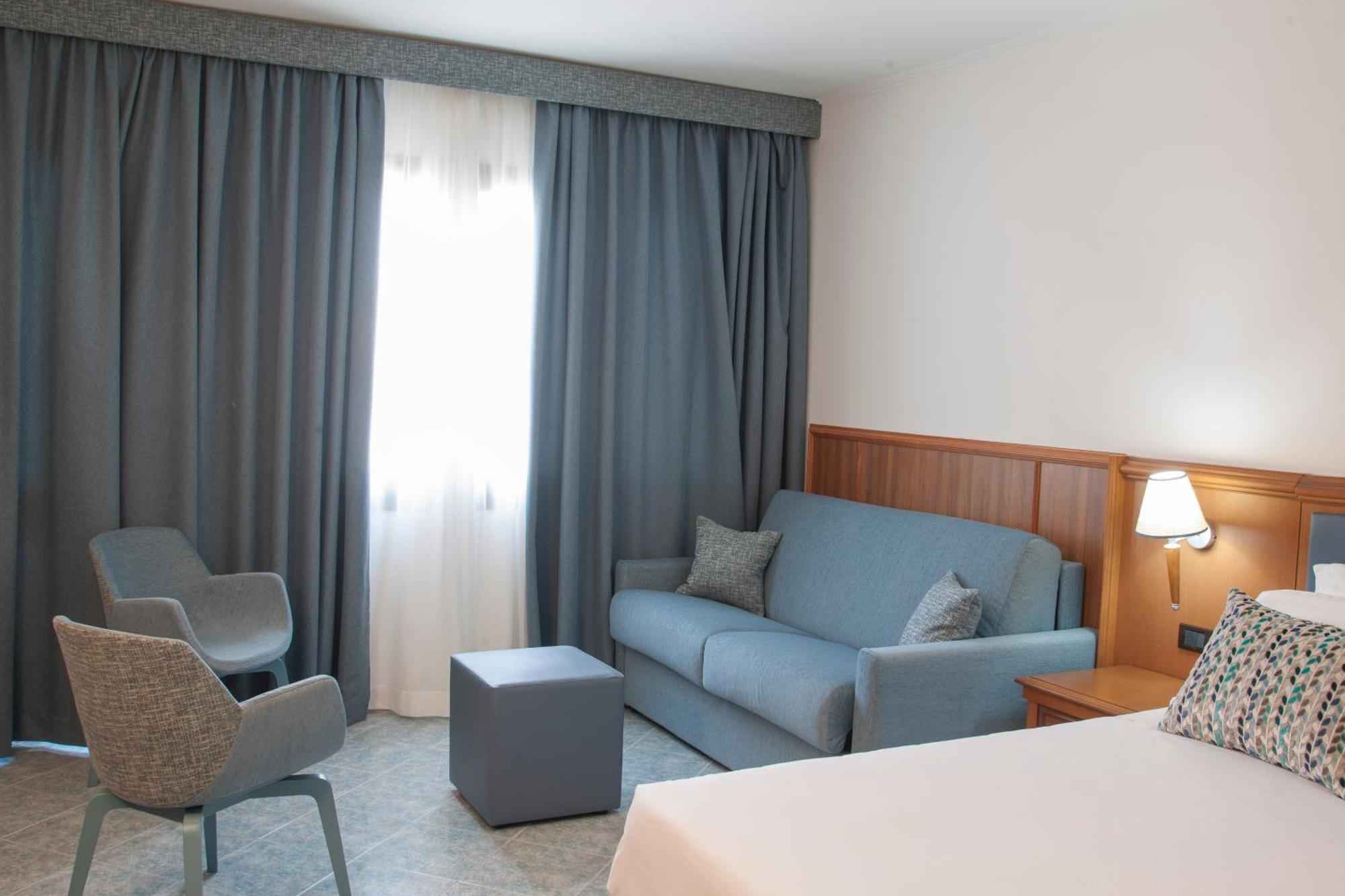 Hotel Centrale Sabaudia Exteriér fotografie